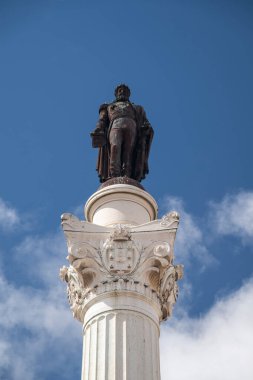 Güzel Praca do Rossio tarihi anıtı, Lizbon şehir merkezi, Portekiz 