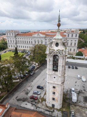 Lizbon, Portekiz şehir merkezindeki tarihi sarayın güzel hava manzarası