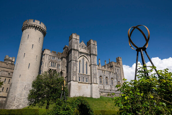 Мбаппе вид на средневековый исторический замок в Арунделе, Великобритания