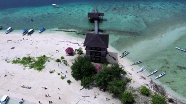 Makassar 'ın yukarısından Tropik Cennet Kodingareng Keke