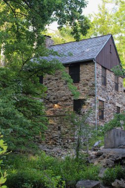Cumberland Dağı Parkı 'ndaki ana köprü, Byrd Creek Köprüsü olarak da bilinir, Crossville Tennessee' de bulunan beton bir kemer köprüdür. 