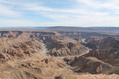 Doğanın güzel manzarası Balık Nehri Kanyonu Namibya