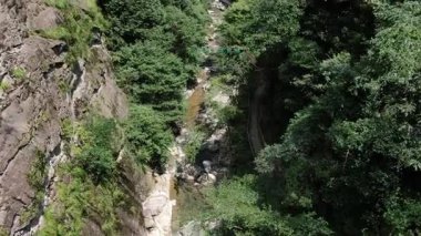 Taihuyuan, Hangzhou 'daki doğal manzaranın havadan görünüşü. Yüksek kalite 4k görüntü