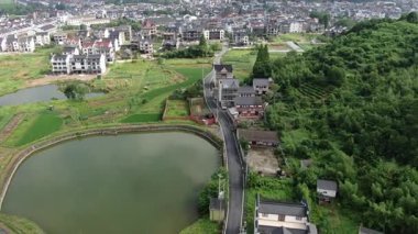 Çin 'in Hangzhou ilçesindeki kırsal bölge manzarası. Yüksek kalite 4k görüntü