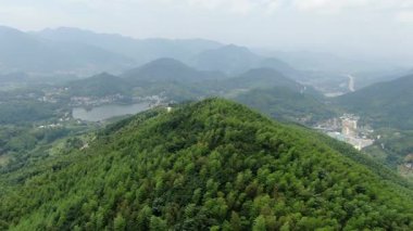 Çin 'in Hangzhou ilçesindeki kırsal bölge manzarası. Yüksek kalite 4k görüntü