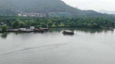 Xianghu Gölü Hangzhou Çin 'in doğal manzarası. Yüksek kalite 4k görüntü