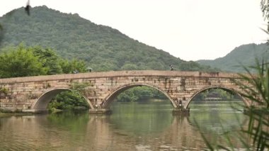 Xianghu Gölü 'nün doğal manzarası. Tekne manzarası, Hangzhou Çin. Yüksek kalite 4k görüntü