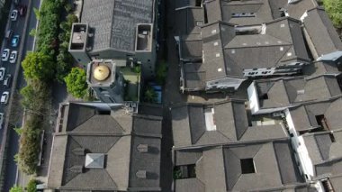 Batı Gölü, Hangzhou, Çin 'deki doğal manzara ve tekne manzarası. Yüksek kalite 4K görüntü. Yüksek kalite 4k görüntü