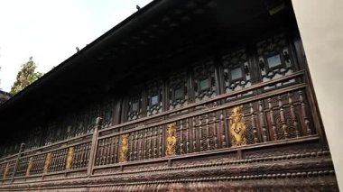 Hangzhou 'daki Hu Xueyan' ın eski konutunda geleneksel Çin mimarisi. Yüksek kalite 4k görüntü
