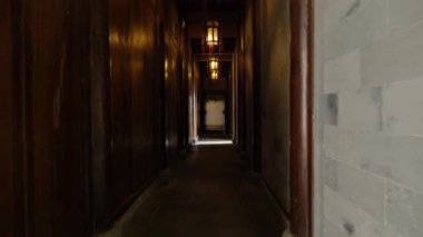 Hangzhou 'daki Hu Xueyan' ın eski konutunda geleneksel Çin mimarisi. Yüksek kalite 4k görüntü