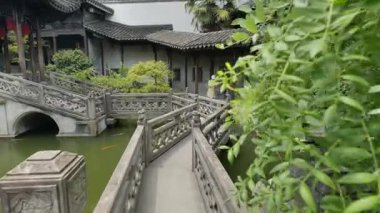 Hangzhou 'daki Hu Xueyan' ın eski konutunda geleneksel Çin mimarisi. Yüksek kalite 4k görüntü