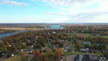 Sonbaharda Prens Edward Adası 'nın hava manzarası. Yüksek kalite 4k görüntü