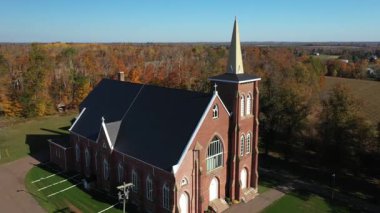 Sonbaharda Prens Edward Adası 'nın hava manzarası. Yüksek kalite 4k görüntü