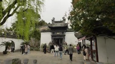 Şangay Yu Bahçesi 'ndeki doğal ve kültürel manzaralar. Yüksek kalite 4k görüntü