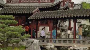 Şangay Yu Bahçesi 'ndeki doğal ve kültürel manzaralar. Yüksek kalite 4k görüntü