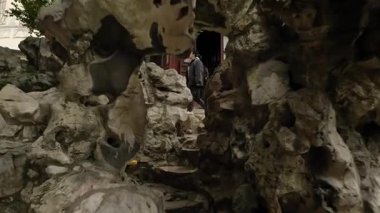 Şangay Yu Bahçesi 'ndeki doğal ve kültürel manzaralar. Yüksek kalite 4k görüntü