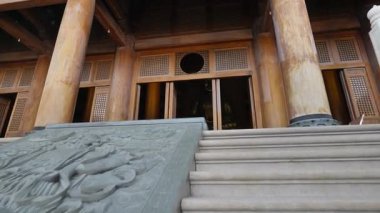 Jingan Tapınağı, Şangay 'daki mimari manzara. Yüksek kalite 4k görüntü