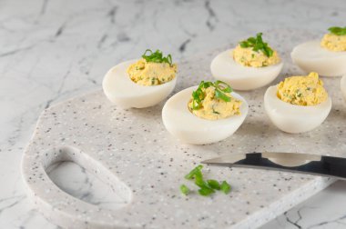 Masada, tahtada duran yumurtalar..