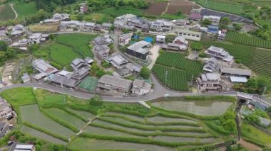 Dağ 'ın Manzarası Büçi Sasaba 'da Yeşil Çay Tarlaları olan Fuji, Shizuoka Japon Hava Sahası