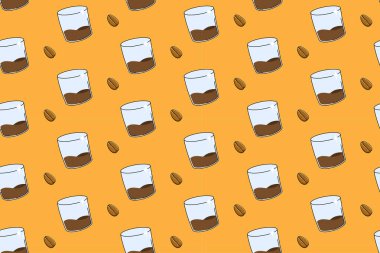 Kahve çekirdeği renkli, sarı arka planda dikişsiz kahve bardağı. Kahve bardağı karalamalı kahve taneleri kafeler, içecekler, roasteriler, restoranlar için kusursuz bir arka plan.