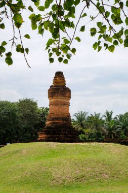 Riau, Endonezya - 25 Ocak 2025: Muara Takus Kampar Regency 'de bir Budist tapınak kompleksi..