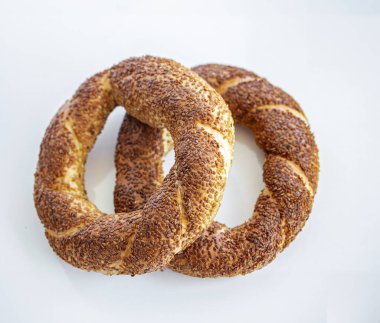 Simit simit izole arka plan üzerinde