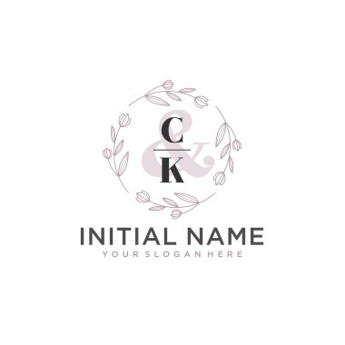 Botanik ve Geometrik Tasarımlı Çiçeksel Logo CK