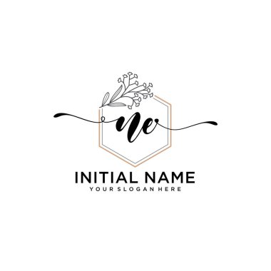 Geometrik Çerçeve ile El Yazısı Çiçek Logosu NE