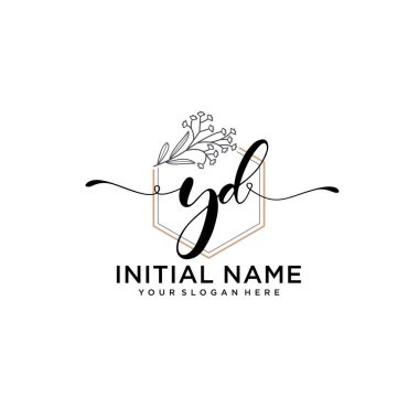 Geometrik Çerçeveli El Yazısı Çiçek Baş Logosu YD