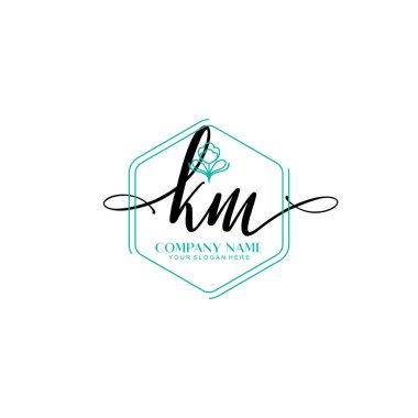 Çiçek ve Min ile Modern El Yazısı KM İlk Logo Şablonları