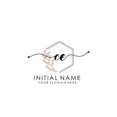 Botanik ve Minimalist Tasarım ile el yazısıyla CE İlk Logosu