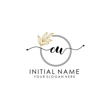 Botanik ve Minimalist Tasarımlı El Yazısıyla CU İlk Logosu