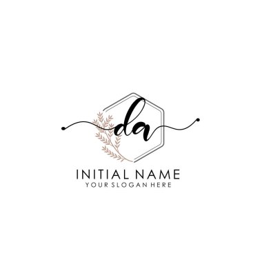 Botanik ve Minimalist Tasarımlı El Yazısıyla Başsavcı Logosu