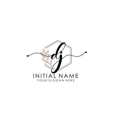 El yazısıyla DJ Botanik ve Minimalist Tasarımlı İlk Logo