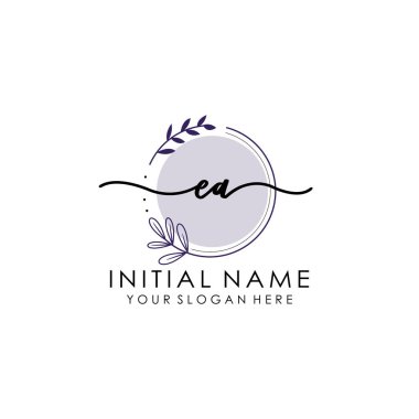 Botanik ve Minimalist Tasarımlı El Yazısıyla EA İlk Logosu