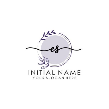 Botanik ve Minimalist Tasarımlı El Yazısıyla ES İlk Logosu