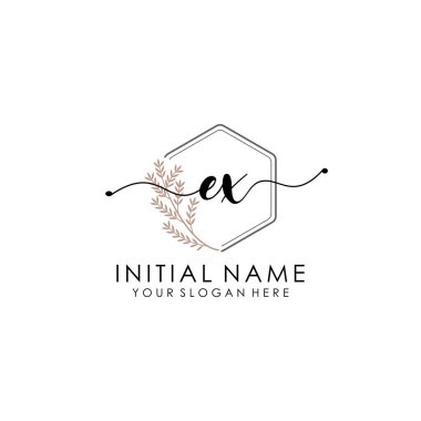 Botanik ve Minimalist Tasarımlı El Yazısıyla EX İlk Logosu