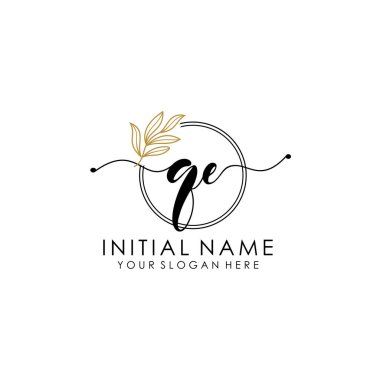 El yazısıyla QE Botanik ve Minimalist Tasarımlı İlk Logo