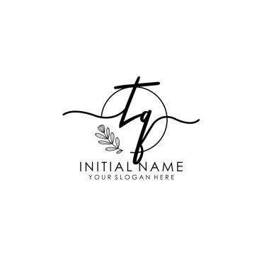 Botanik ve Minimalist Tasarımlı El Yazısıyla TQ İlk Logo