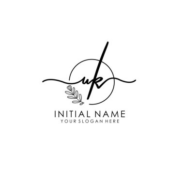 Botanik ve Minimalist Tasarımlı El Yazısıyla Birleşik Krallık İlk Logosu