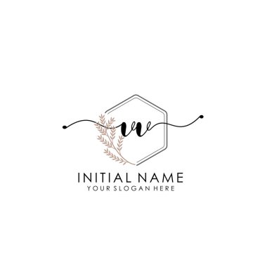 Botanik ve Minimalist Tasarımlı El Yazısıyla VV İlk Logosu