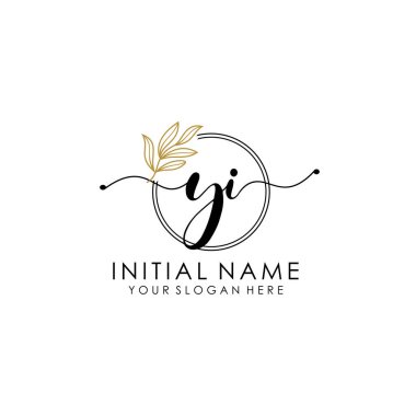 Botanik ve Minimalist Tasarımlı El Yazısıyla YI İlk Logosu