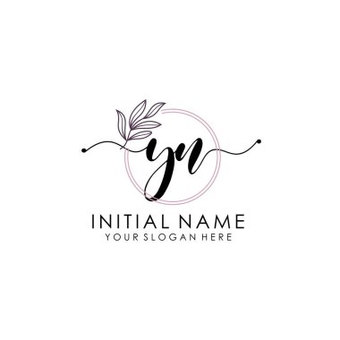 Botanik ve Minimalist Tasarımlı El Yazısıyla YN İlk Logosu