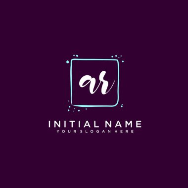 AR Monogramlı Modern Çiçek Baş Logosu