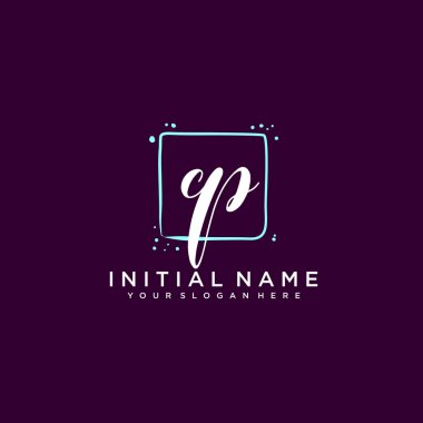 CP Monogramlı Modern Çiçek Baş Logosu