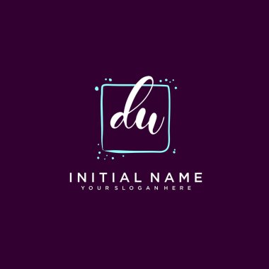 DU Monogramlı Modern Çiçek Baş Logosu