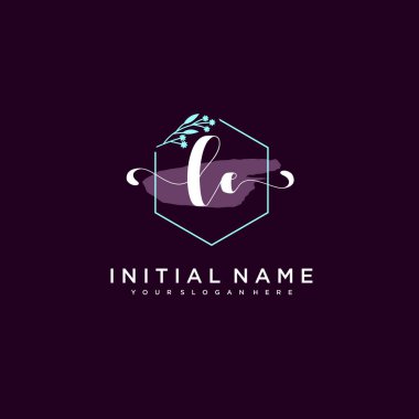 Minimalist Çiçek Baş Logosu, LE Damgalama Şablonu