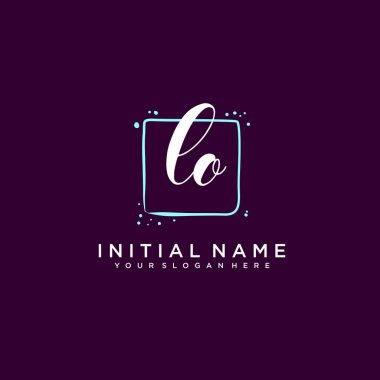 LO Monogramlı Modern Çiçek Baş Logosu