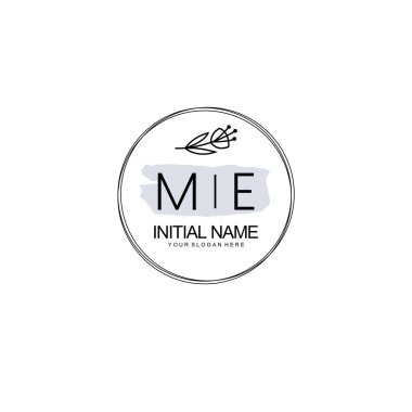 Kişisel ya da Marka İçin ME Minimal Çiçek Monogram Logosu Koleksiyonu