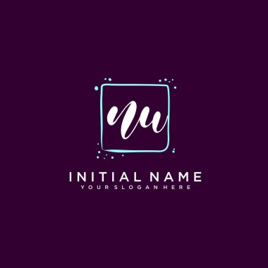 NU Monogramlı Modern Çiçek Baş Logosu